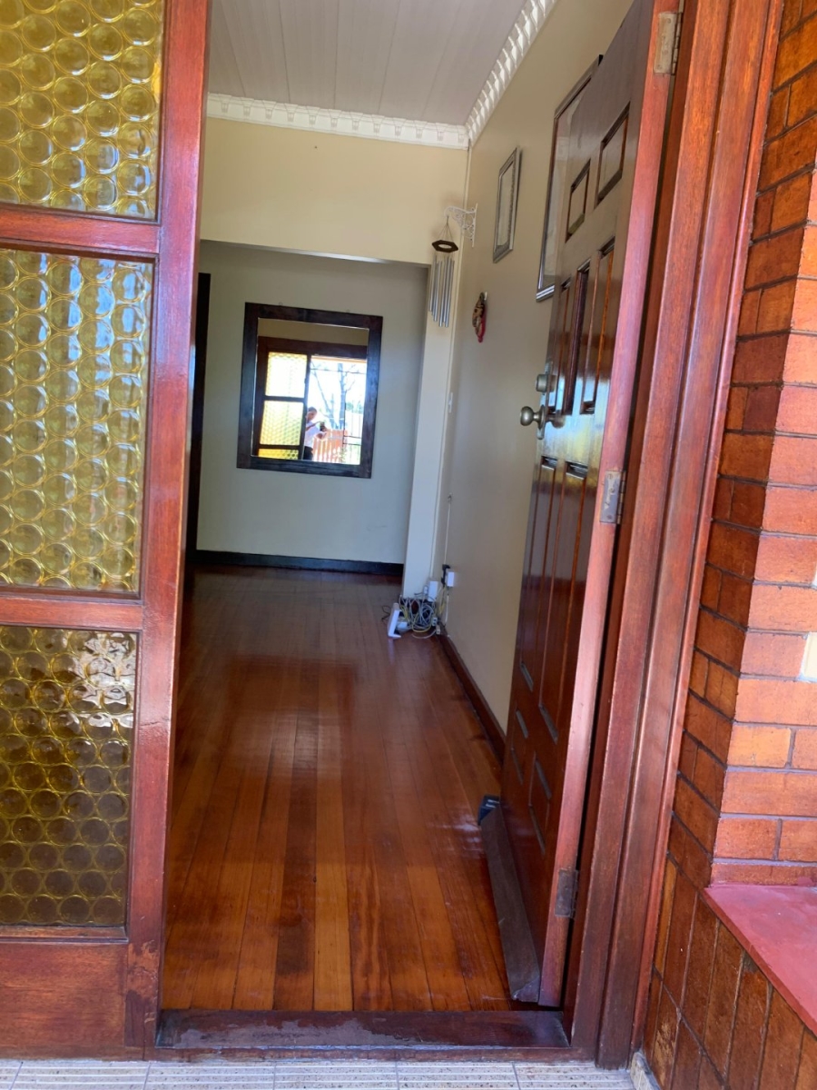 5 Bedroom Property for Sale in Baysville Eastern Cape